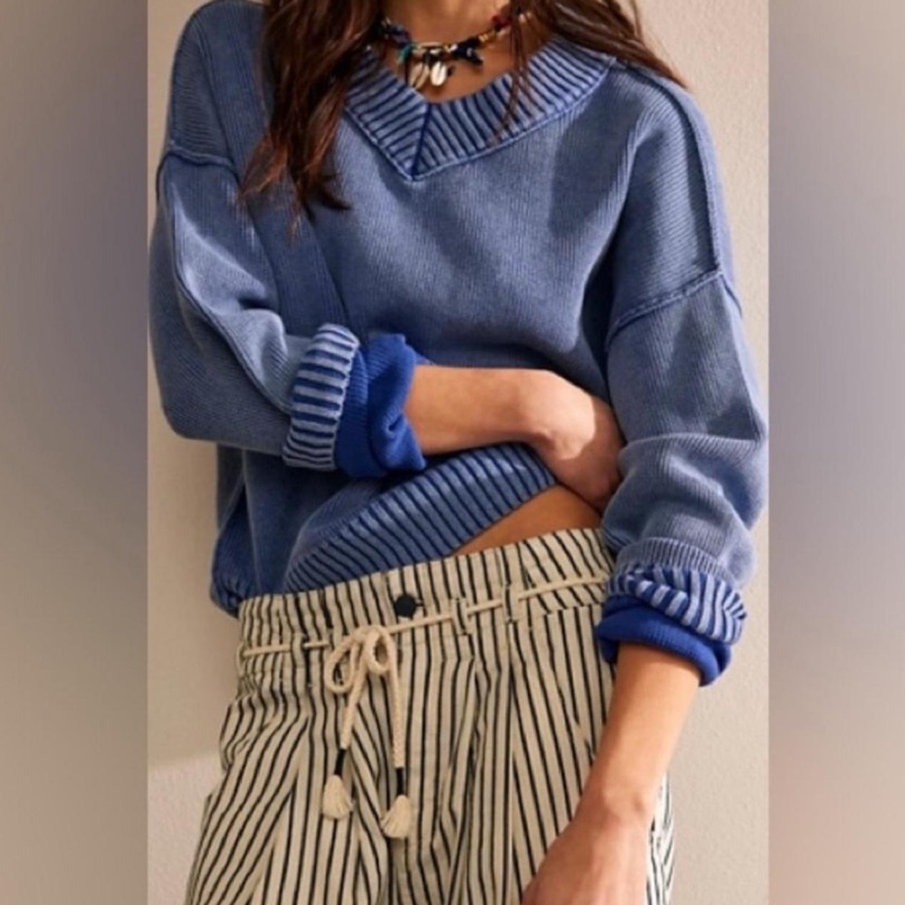 free people Blue high street pullover size L - Picture 1 of 5